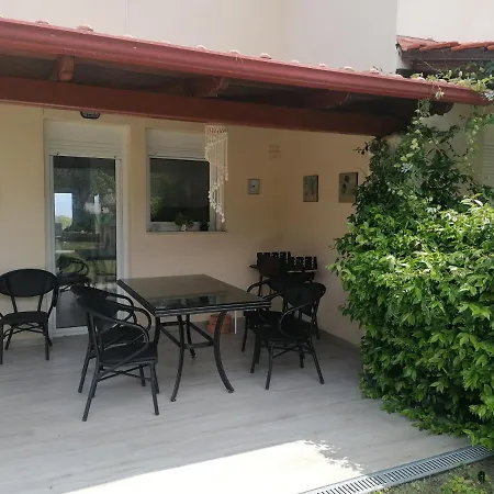 Albina's Luxury 3 Bedroom *