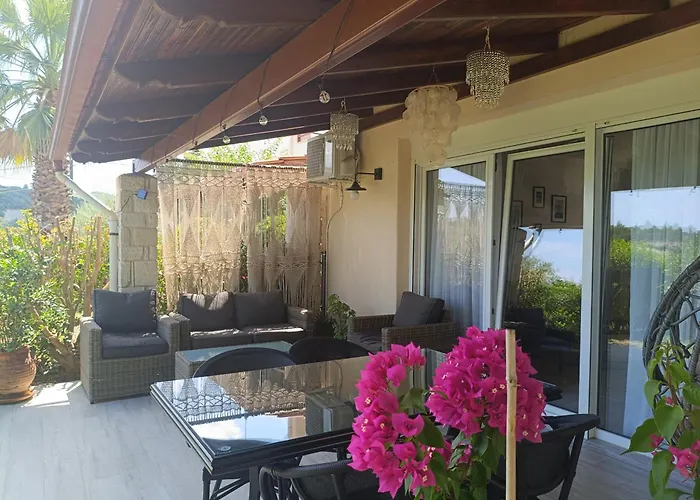 בית נופש Albina's Luxury 3 Bedroom *