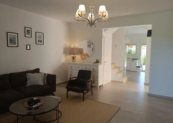 Vakantiehuis Albina's Luxury 3 Bedroom