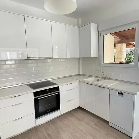 Case de vacanță Albina's Luxury 3 Bedroom *