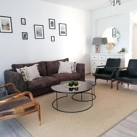 Albina's Luxury 3 Bedroom * Hanioti