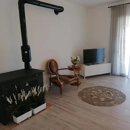 Case de vacanță Albina's Luxury 3 Bedroom *