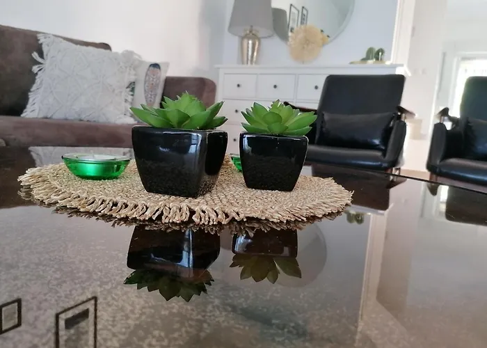 Albina's Luxury 3 Bedroom